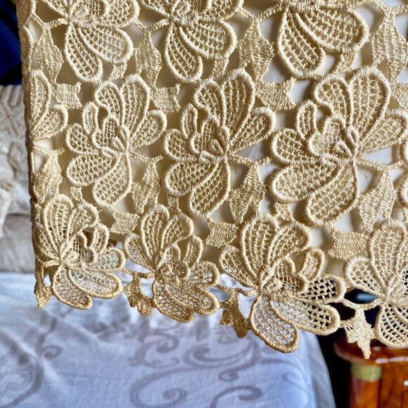 Vintage 1950s Daymor Originals Cream Lace Wiggle Dress w Robins Egg Velvet Bow - Picture 10 of 16